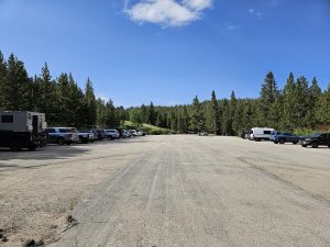Parking at Pole Creek Trailhead