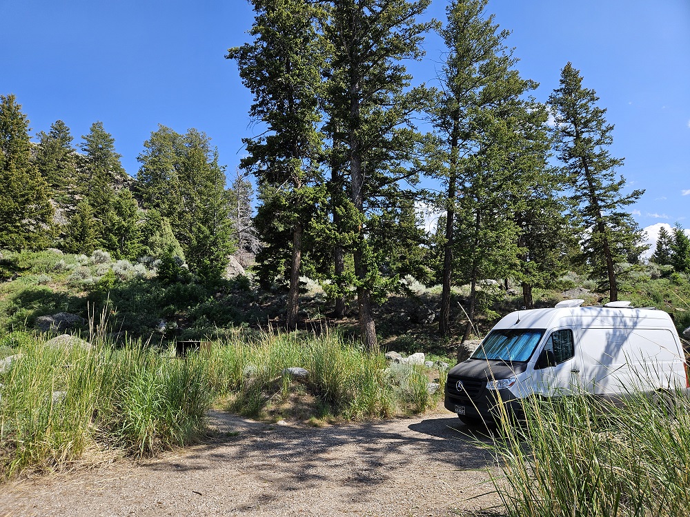 Camping at Fremont Lake Campground Wyoming